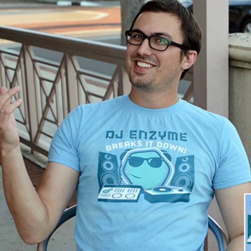 DJ Enzyme Breaks It Down Funny Humorous Science Chemistry Medium Blue Shirt New